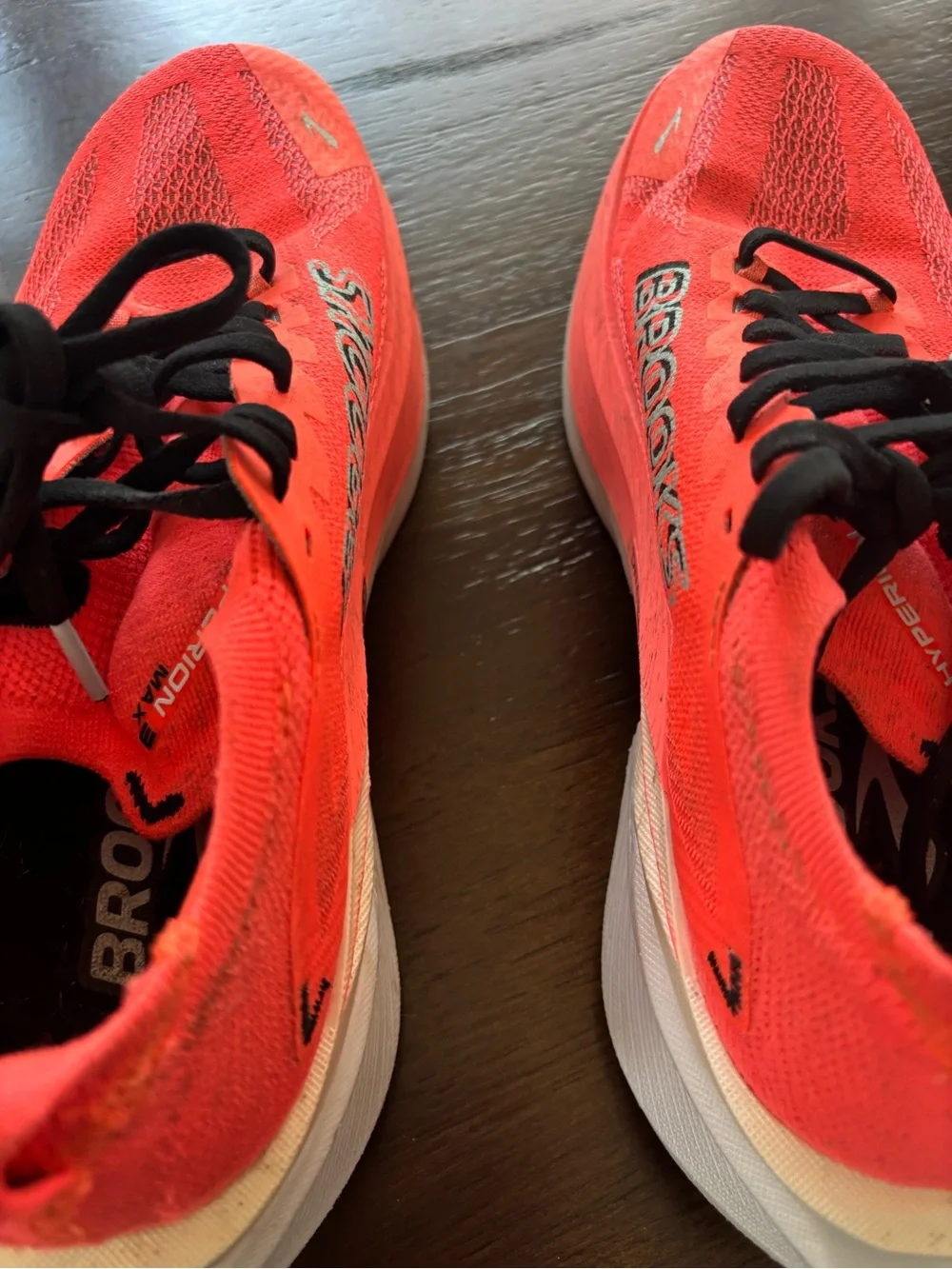 Brooks Hyperion Max Coral/Black/Light Blue Running Shoes